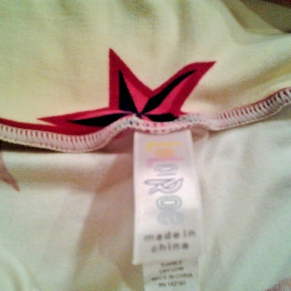 LuLaRoe OS Americana Red & Cream Stripes w/ Stars - Picture 3 of 3